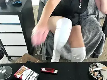 MendiPetite  live sex cam