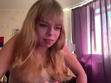 SERBIAN_KISS  live sex cam