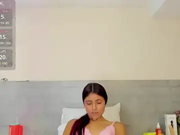 SunnyWhitee  live sex cam