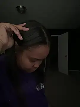 Tipheragain  live sex cam
