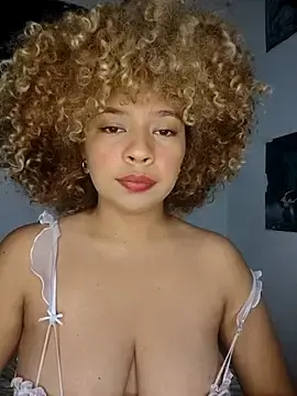 Aida_Mv  live sex cam