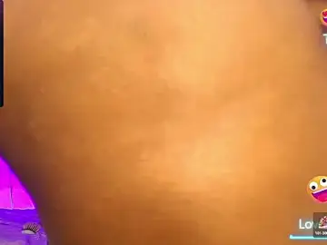 Barbiecamila  live sex cam