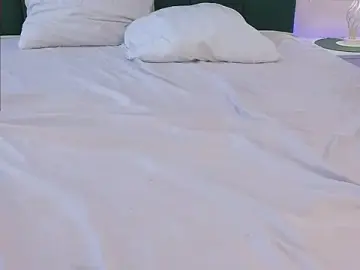 Bonnie_White  live sex cam