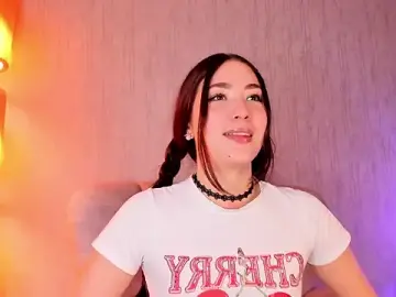 Lee_Haneul  live sex cam