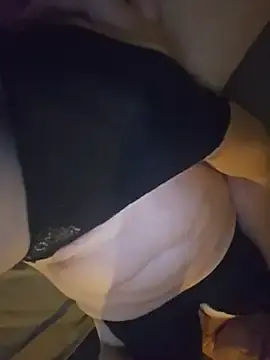 Marieney  live sex cam