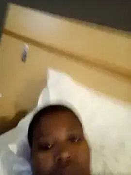Sinovuyo2020  live sex cam