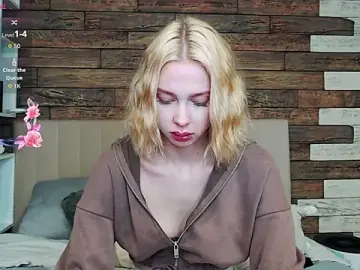 White_Lioness  live sex cam