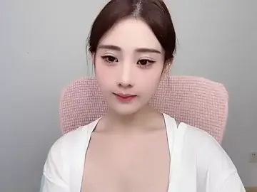 _222Mia  live sex cam