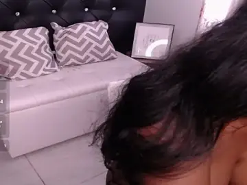 Lia_rouseyy  live sex cam