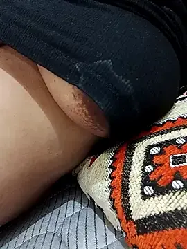 Ahlam44a  live sex cam