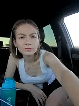 CompactBaby  live sex cam