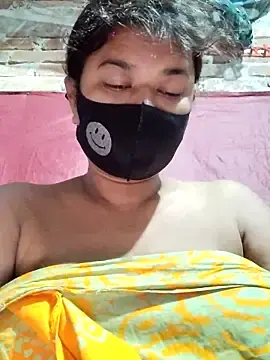 Gulapi_N  live sex cam