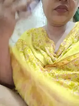 Gulapi_N  live sex cam
