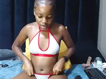 Littlebunny33  live sex cam