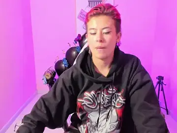 Mia_rousse_xxx  live sex cam