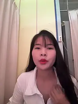 Naked-xx  live sex cam