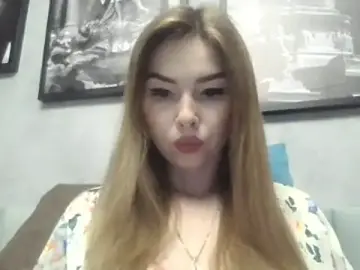 SoftAlisa  live sex cam