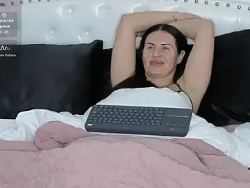 ViolettBaby  live sex cam
