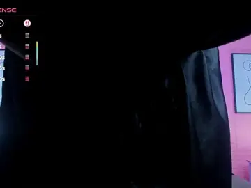 Charlotte_kisss  live sex cam