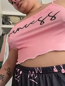 Tokio-co  live sex cam