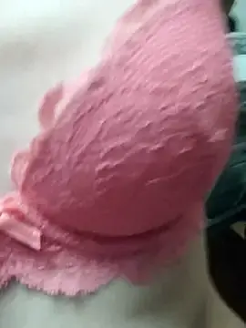 Angie_meow  live sex cam