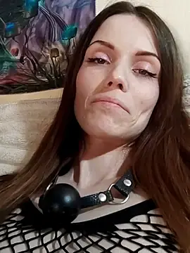 Angie_meow  live sex cam