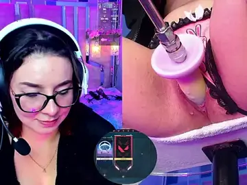 NicoleFerrel  live sex cam