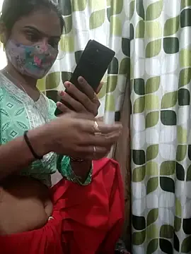 Reena_hot  live sex cam