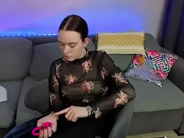 SunyLily  live sex cam