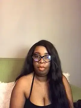 CurvyAnah  live sex cam