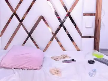 KonnySumer  live sex cam