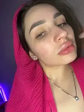 Vika96-1  live sex cam