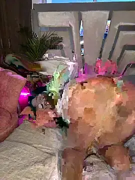 Maddiebumb  live sex cam