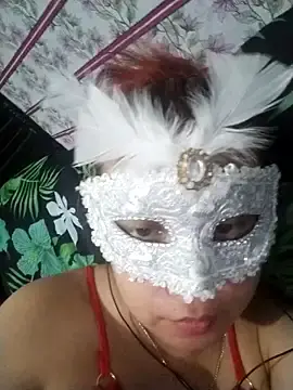 Intanhalu  live sex cam