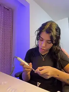 LatinaBunnie  live sex cam