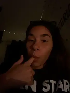 Roci_  live sex cam