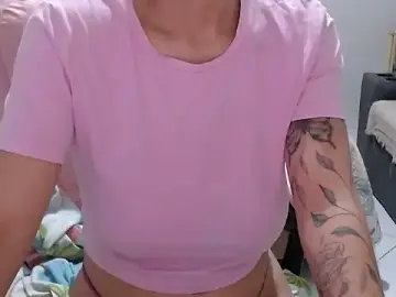 Bustycarly  live sex cam