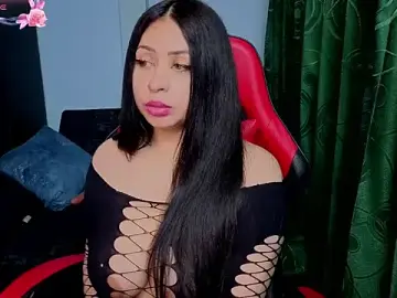 Charlotee_lovee69  live sex cam