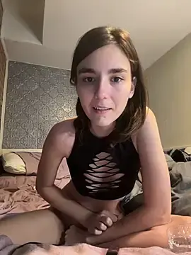 Crazygirl244  live sex cam