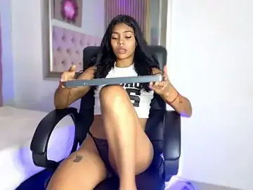 Eva__collins  live sex cam