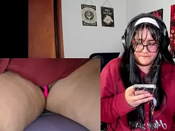 Haru_u2  live sex cam