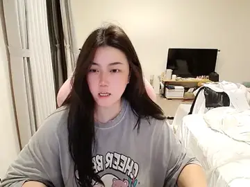 Minnie9009  live sex cam