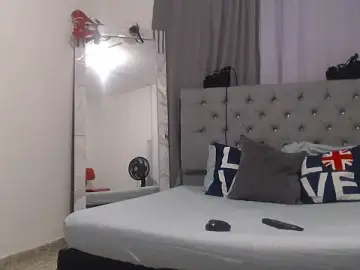 Gianna-Fox  live sex cam