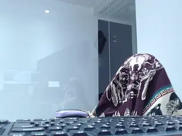 Hannah_Percy  live sex cam