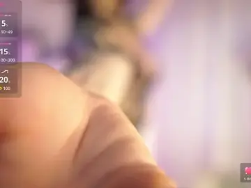 Im_Garu  live sex cam