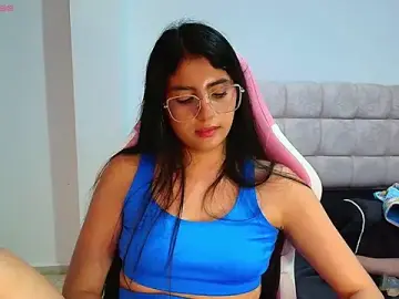 Julieta_Rose19  live sex cam