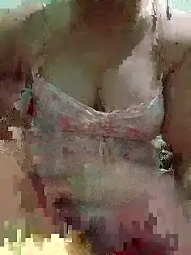 Lilyan1queen  live sex cam