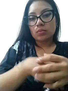 Pocaahoontas  live sex cam