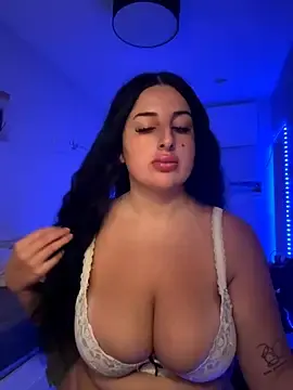 Cutiejolina  live sex cam
