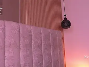 Sara_lopee1  live sex cam